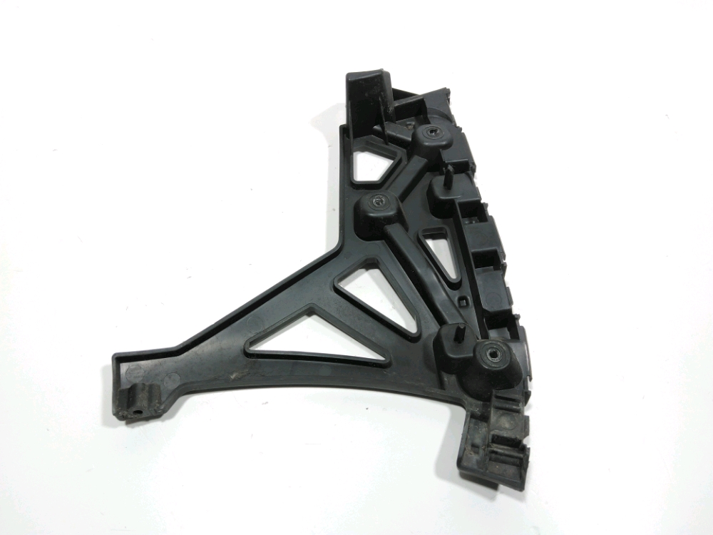 Support gauche de pare-choc arrière