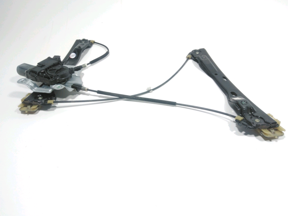 Lève-vitre électrique avant gauche