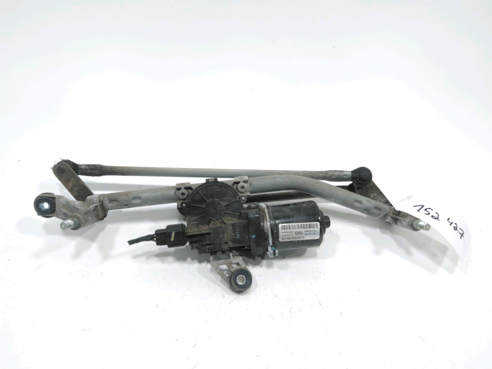 Mecanisme + moteur d'essuie glace avant