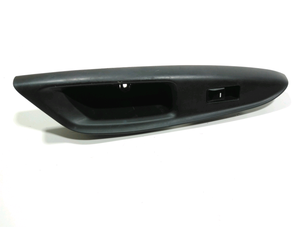 Commande leve-vitre arriere droit