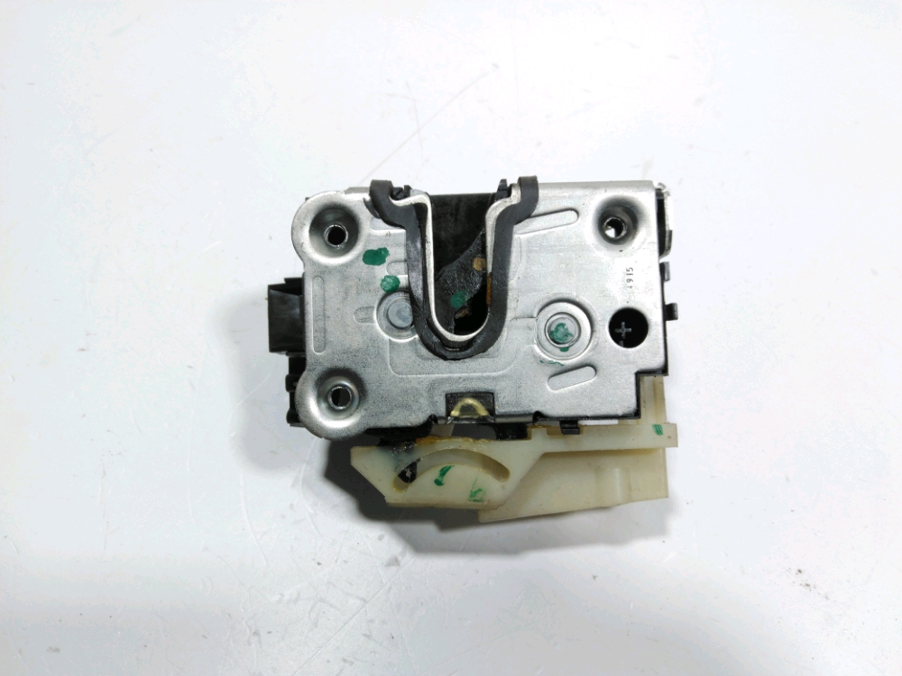 Serrure de porte arrière droite