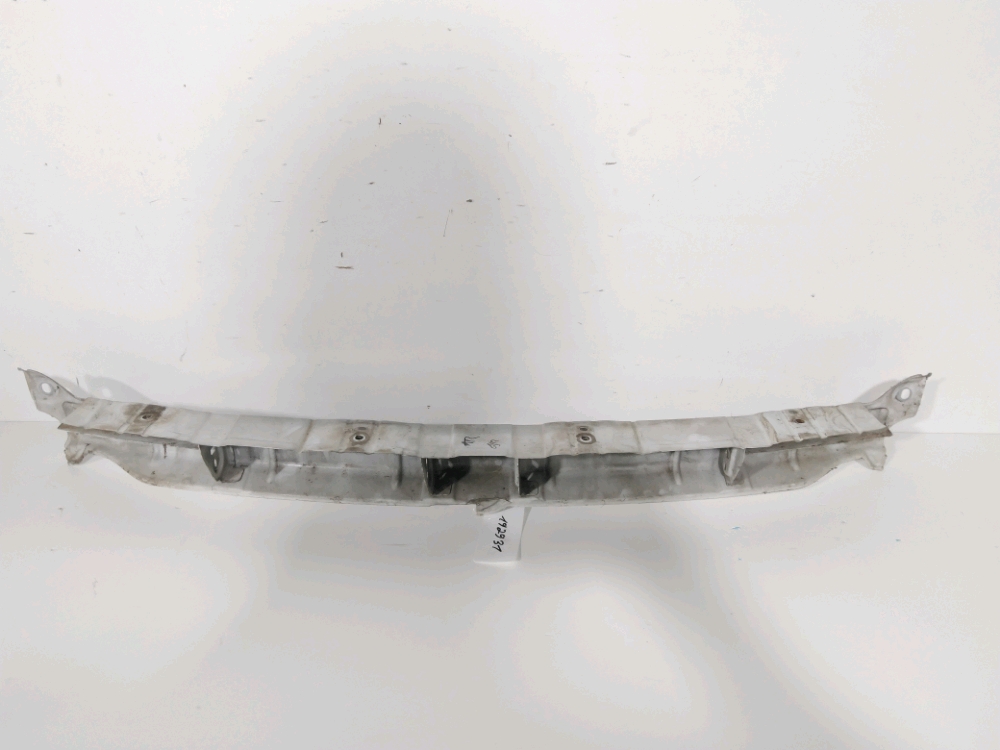 Support central de pare-choc arrière