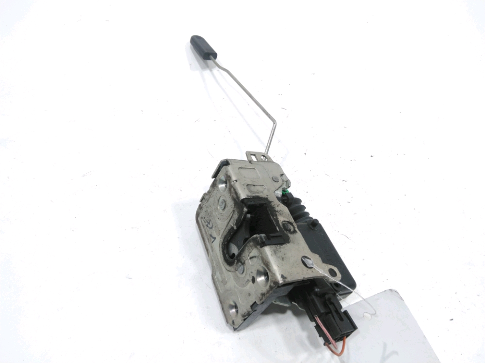 Serrure de porte avant gauche