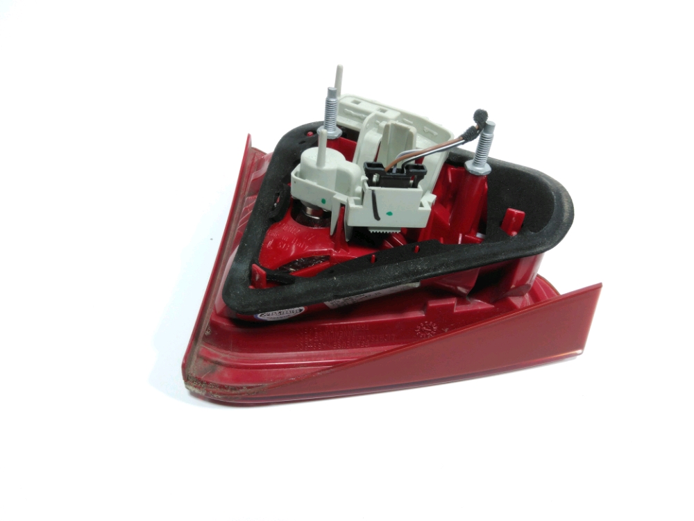 Feu arrière intérieur droit