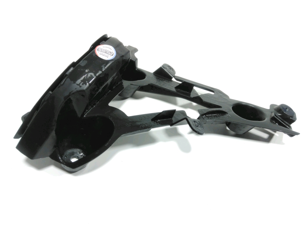 Support gauche de pare-choc arrière