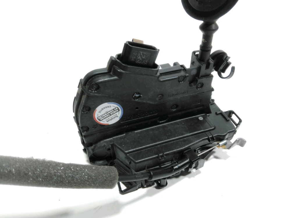 Serrure de porte arrière droite