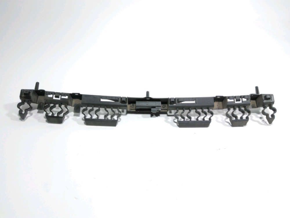 Support central de pare-choc arrière