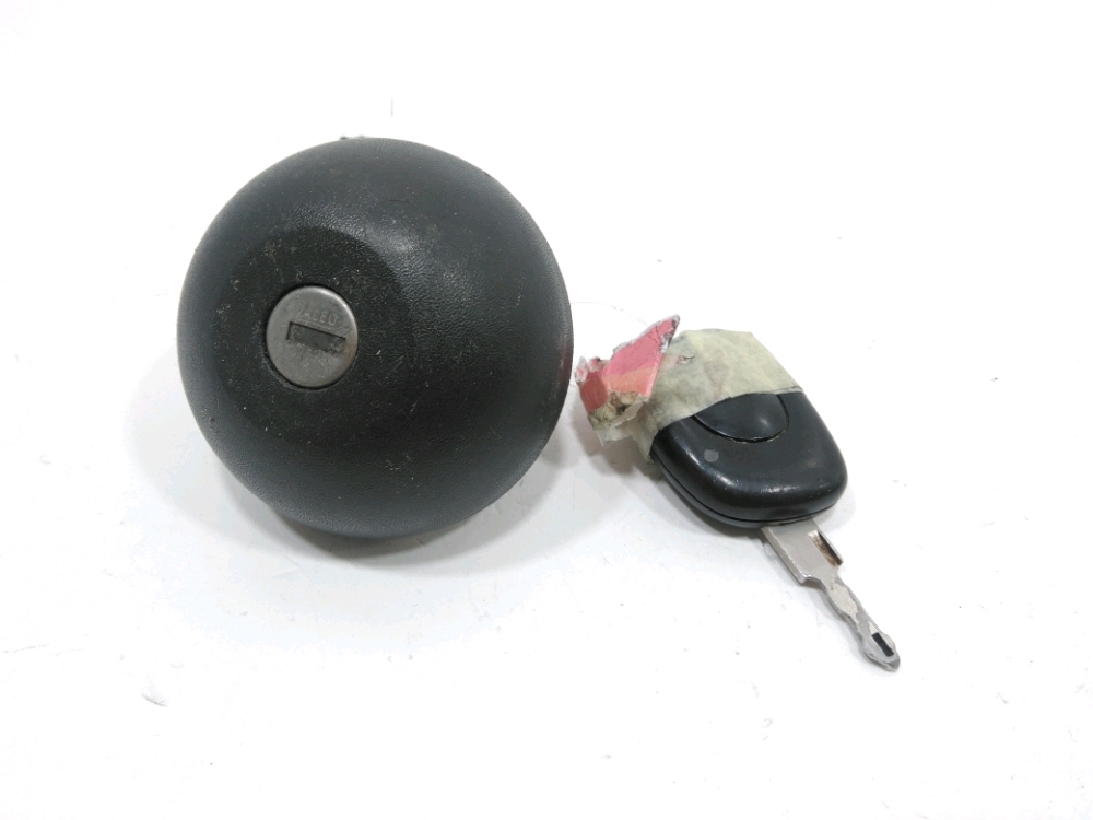 Bouchon de réservoir à carburant
