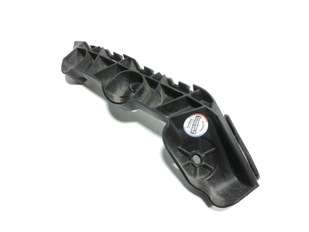 Support gauche de pare-choc arriere