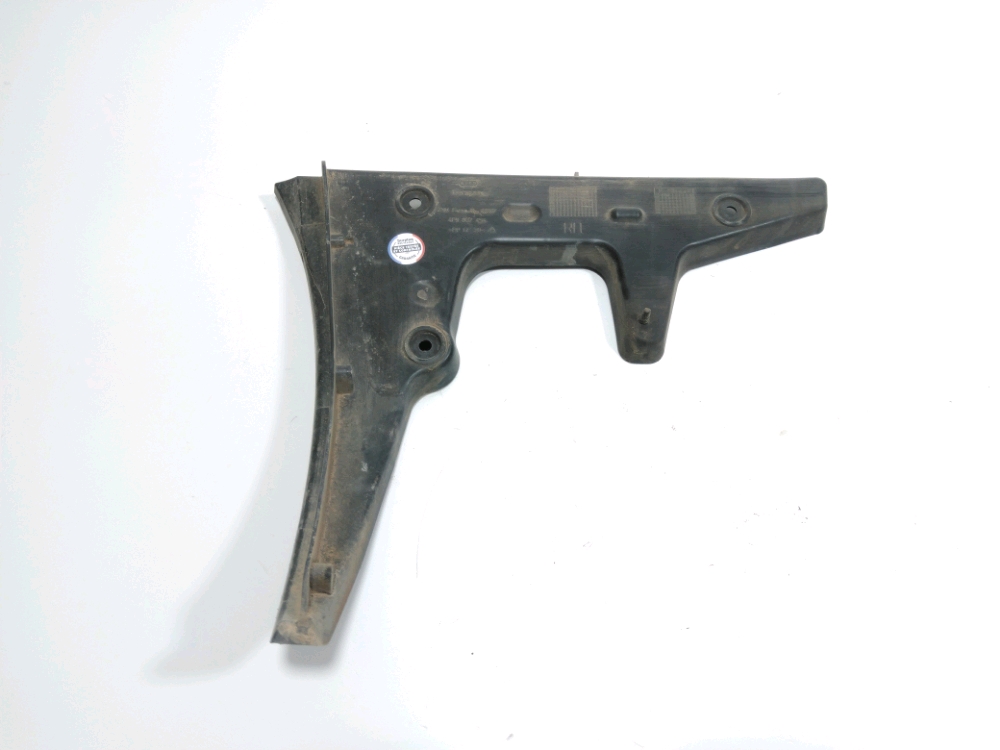 Support droit de pare-choc arrière