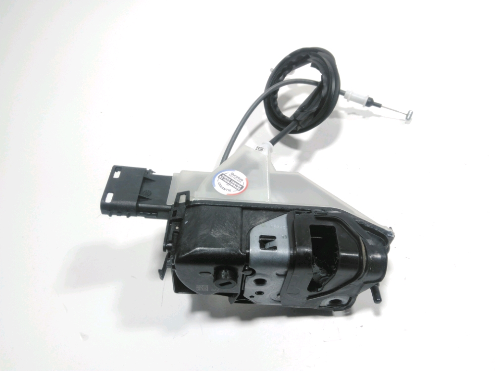 Serrure de porte avant droite