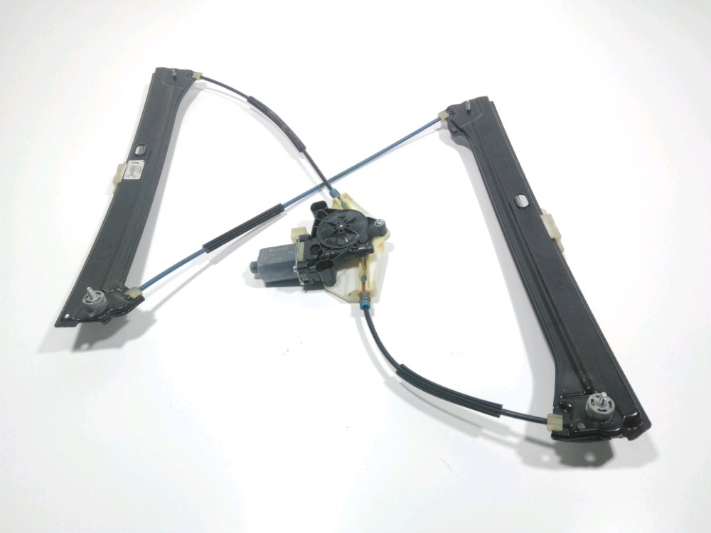 Lève-vitre électrique avant gauche