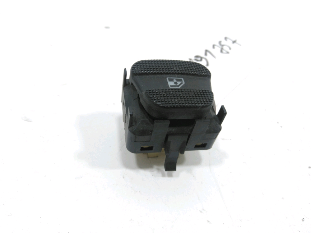 Commande lève-vitre avant droit