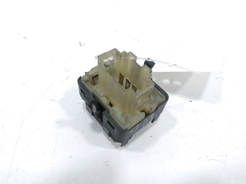 Commande lève-vitre arrière droit