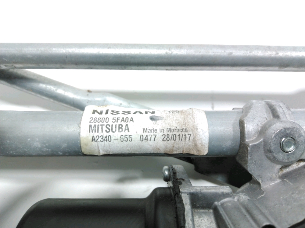 Mécanisme + moteur d'essuie glace avant
