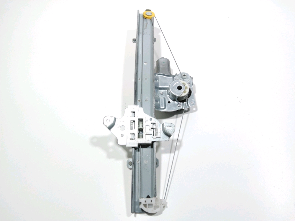 Lève-vitre électrique avant droit