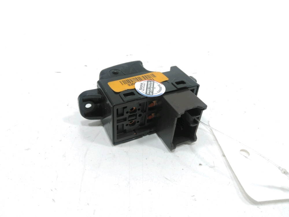 Commande lève-vitre avant droit