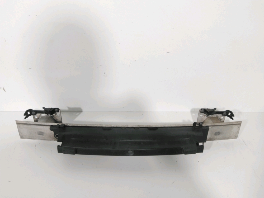 Renfort pare-choc arrière