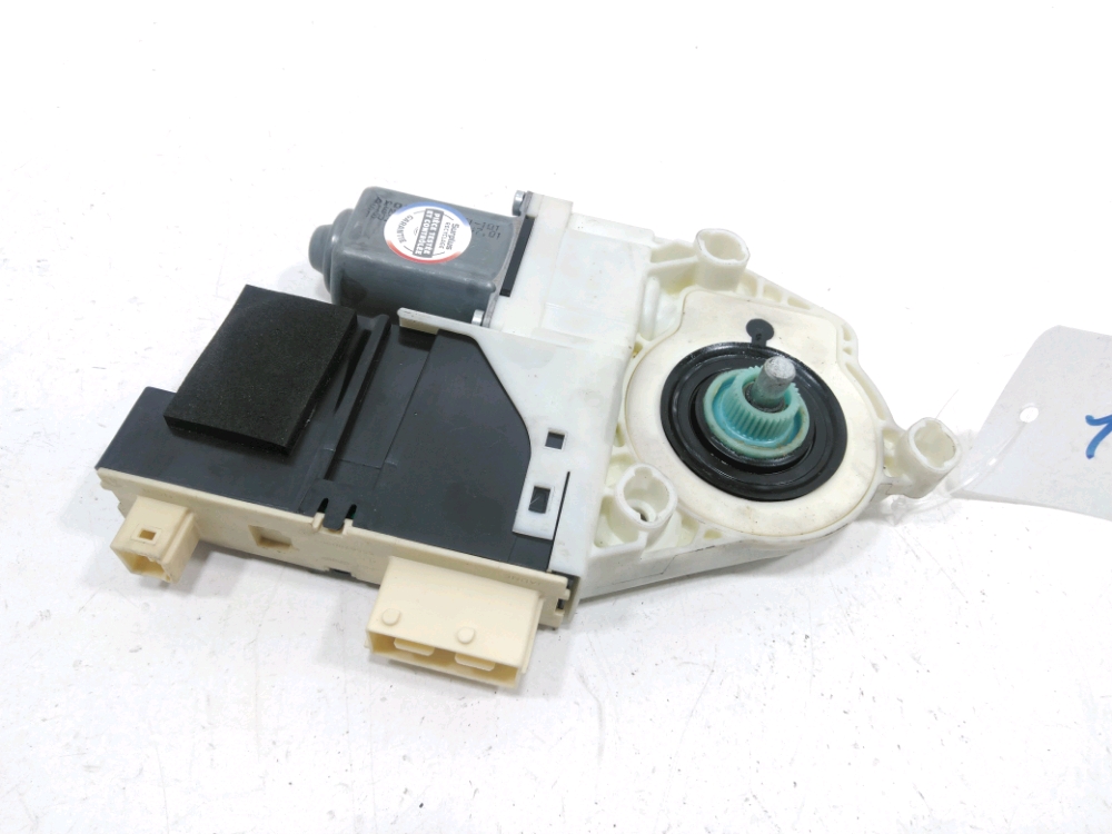 Lève-vitre électrique avant droit