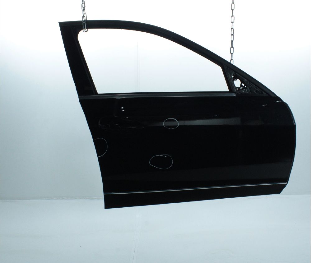 Porte avant droite