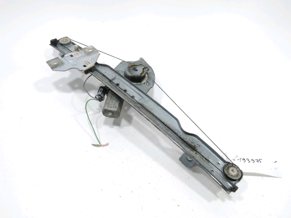 Lève-vitre électrique avant gauche