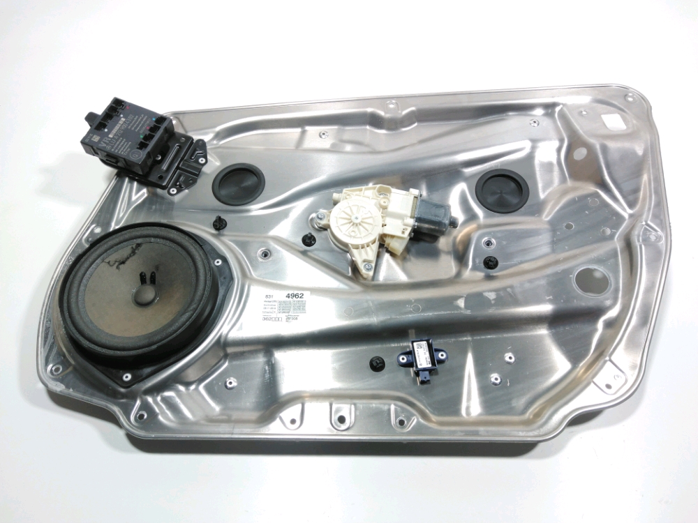 Lève-vitre électrique avant droit