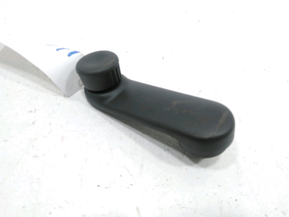 Commande leve-vitre arriere gauche