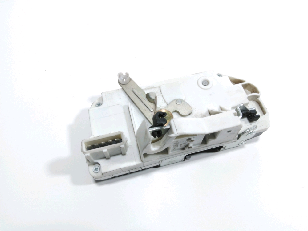 Serrure de porte arrière gauche