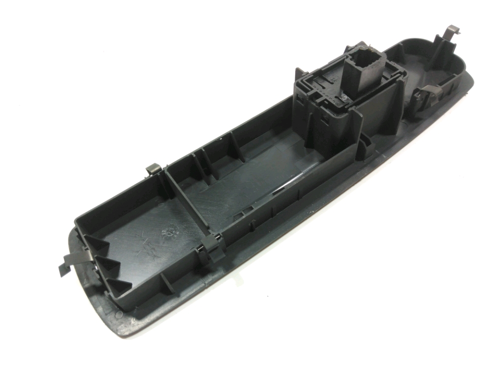 Commande lève-vitre avant droit