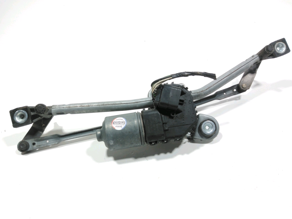 Mecanisme + moteur d'essuie glace avant