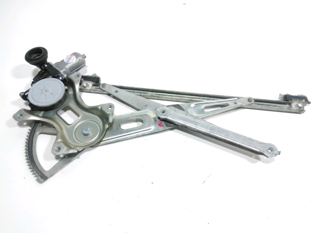 Lève-vitre électrique avant droit