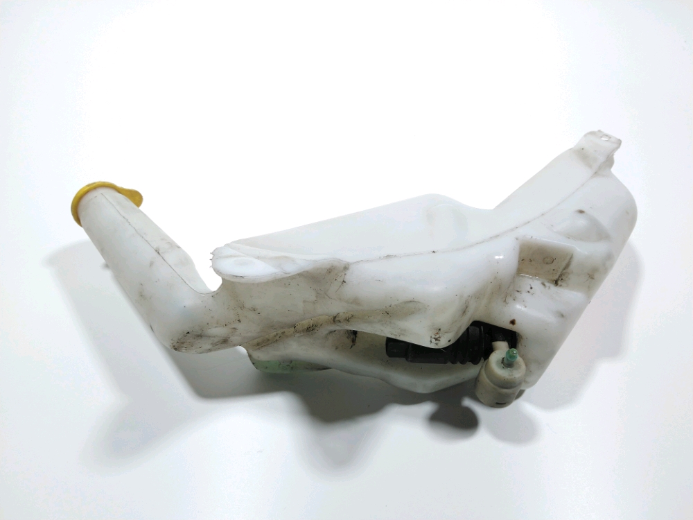 Reservoir de lave glace avant