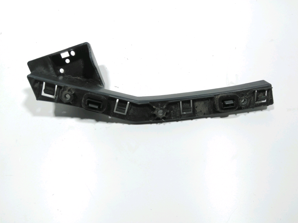 Support droit de pare-choc arrière