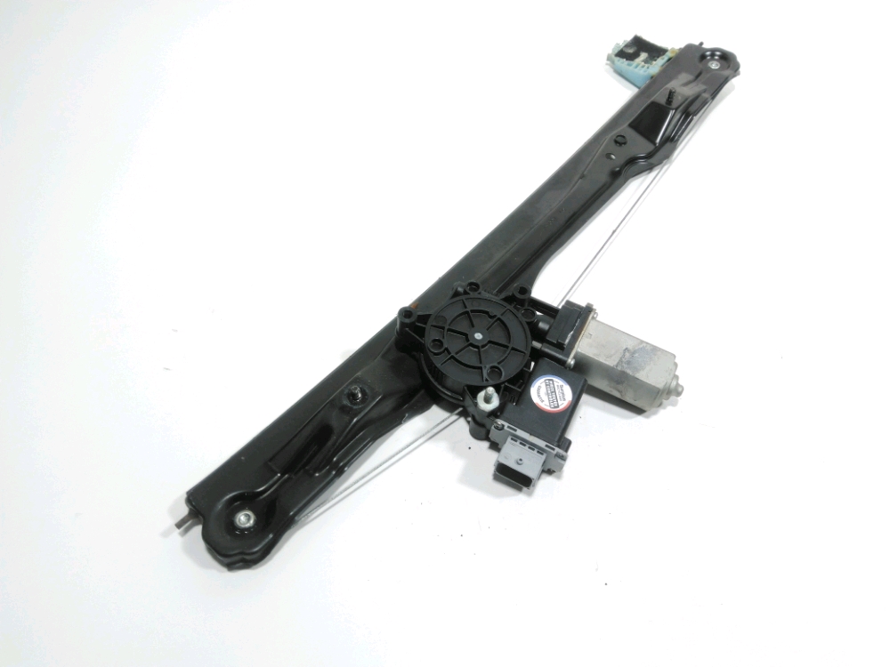 Leve-vitre electrique avant gauche