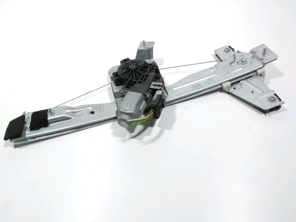 Leve-vitre electrique arriere droit