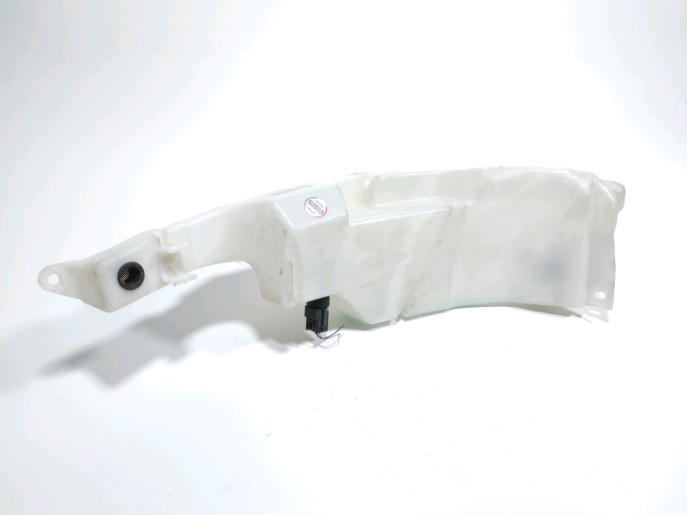 Réservoir de lave glace avant