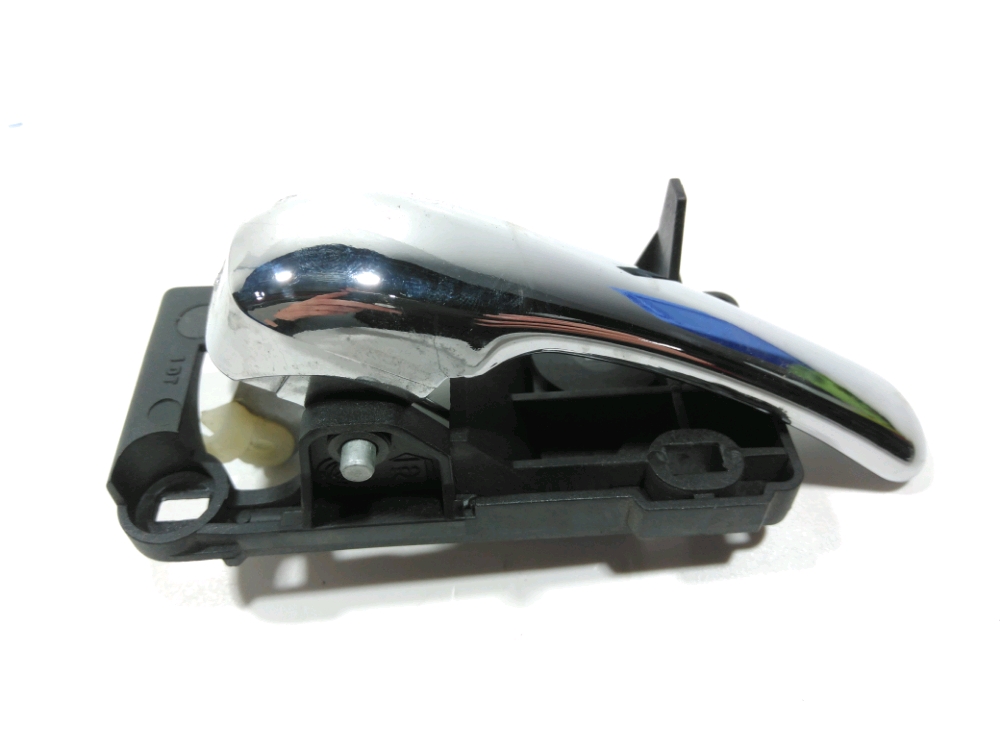 Poignee interieure porte arriere droite