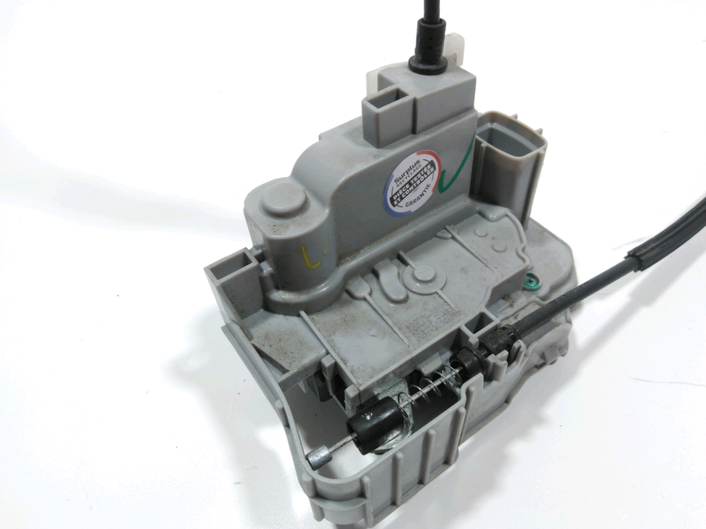 Serrure de porte arrière gauche