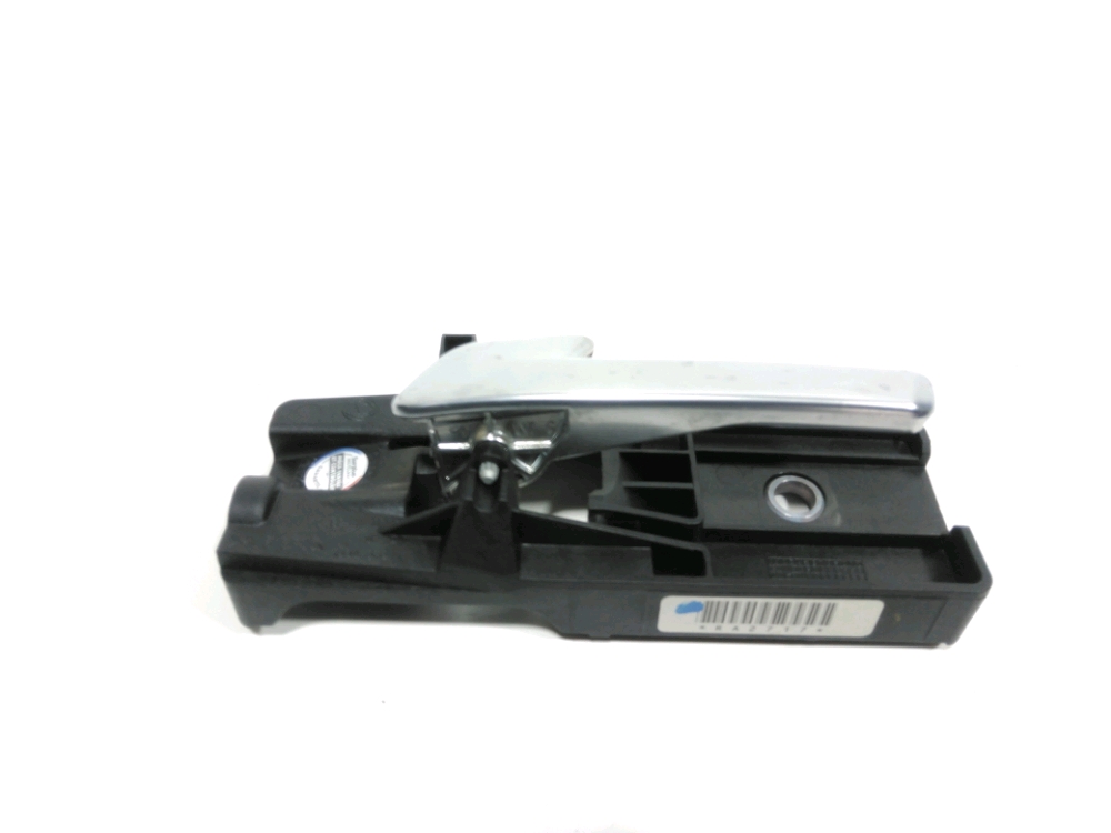 Poignee interieure porte avant gauche