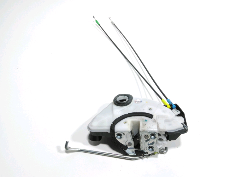 Serrure de porte avant gauche