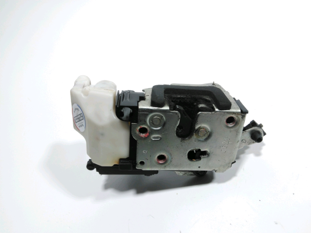 Serrure de porte avant droite