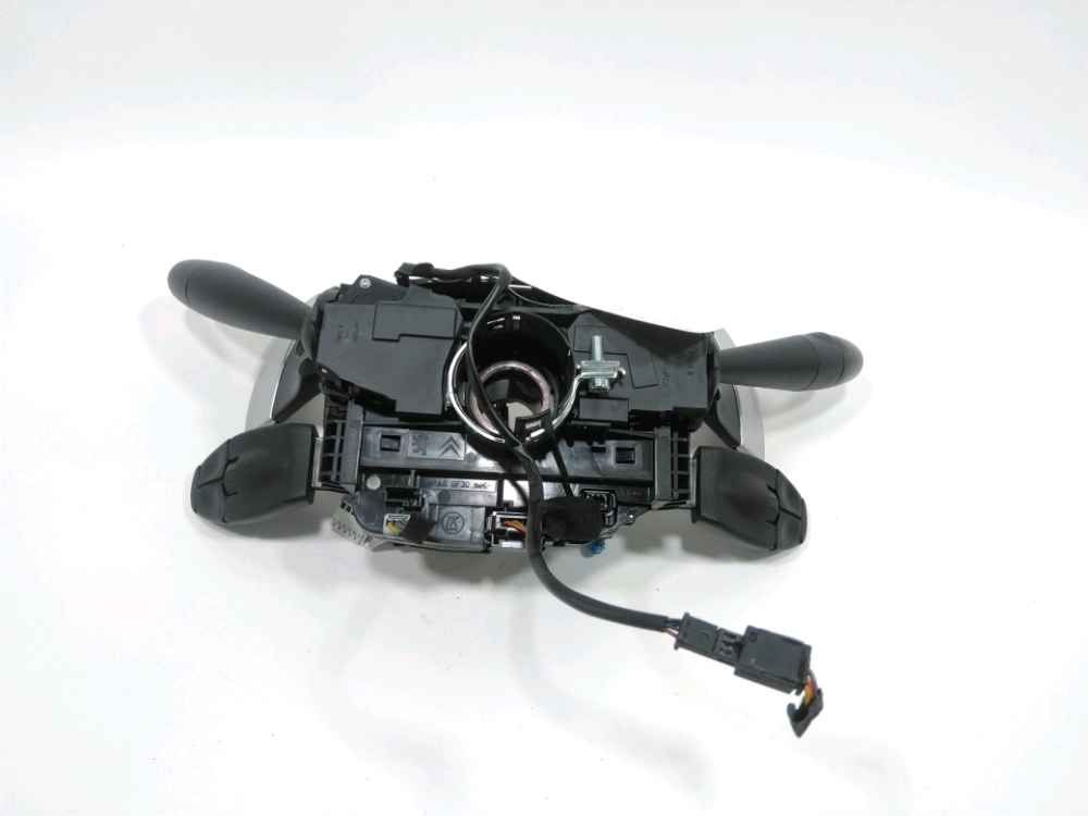 Commande sous-volant