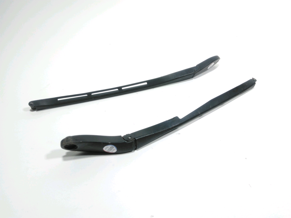 Bras d'essuie-glace avant