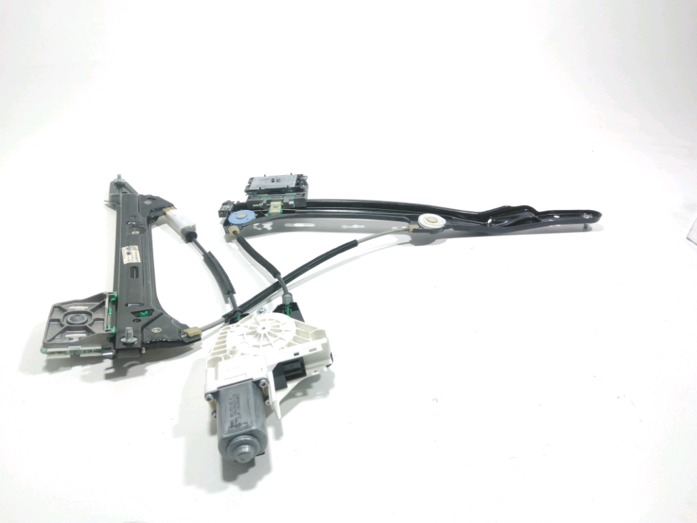 Lève-vitre électrique arrière droit