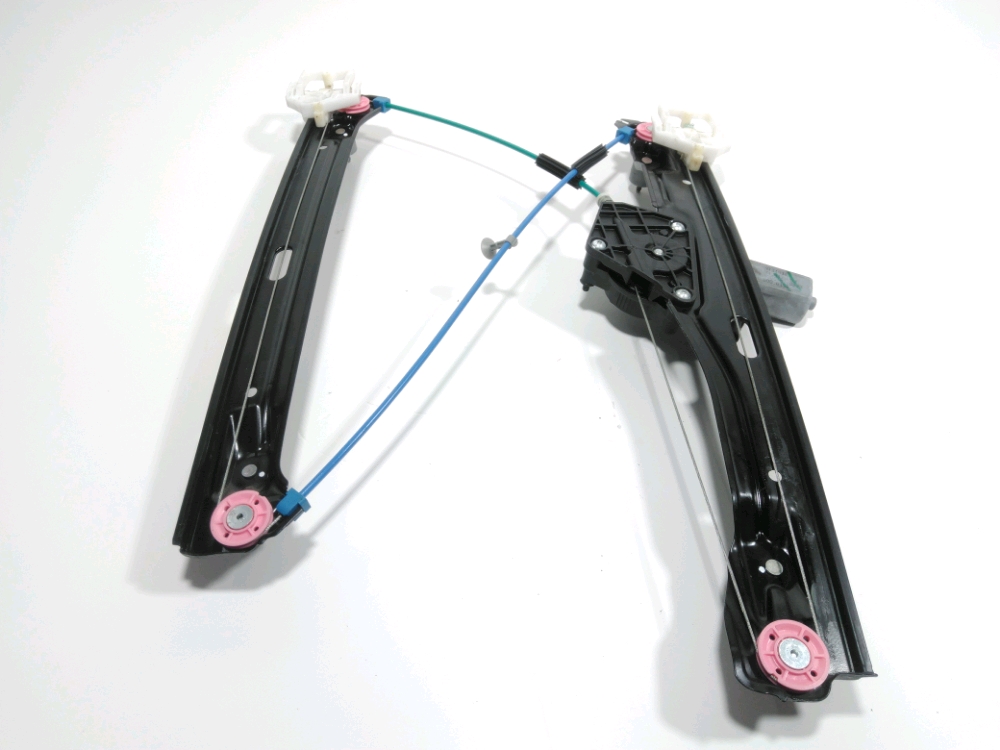 Lève-vitre électrique avant droit