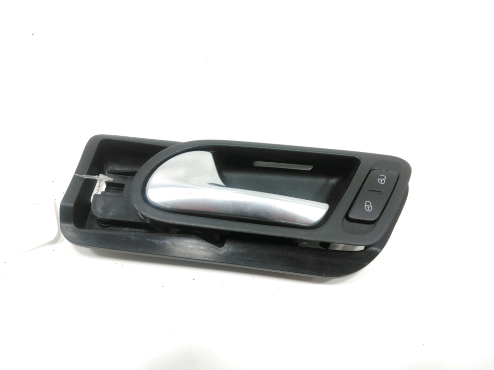 Poignee interieure porte avant gauche