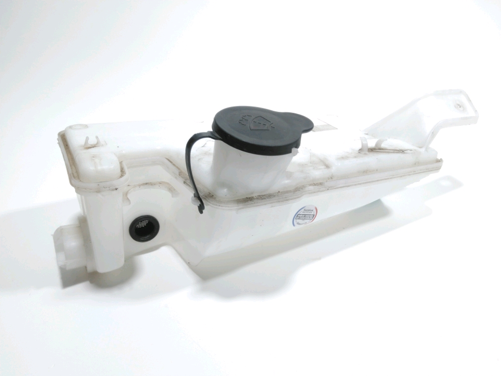 Réservoir de lave glace avant