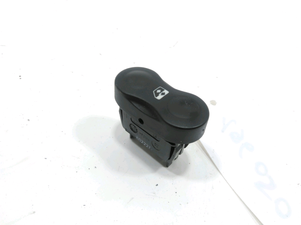 Commande lève-vitre avant gauche