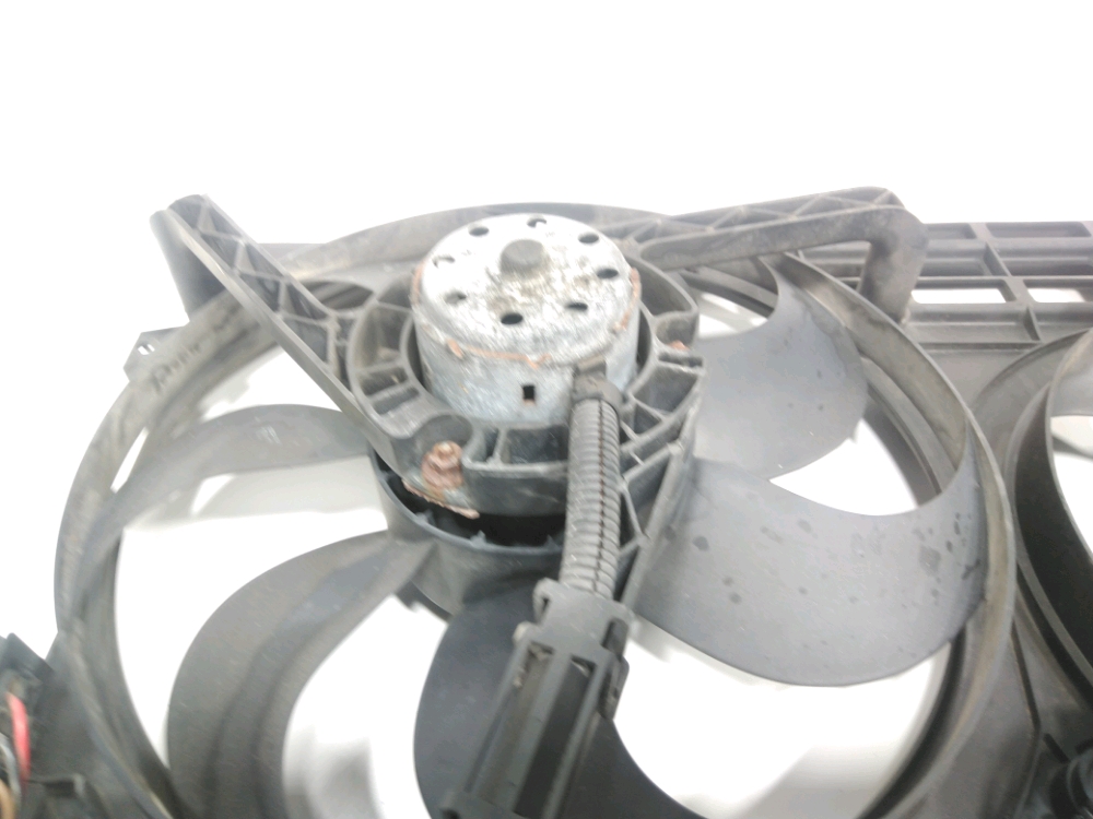 Ventilateur de refroidissement