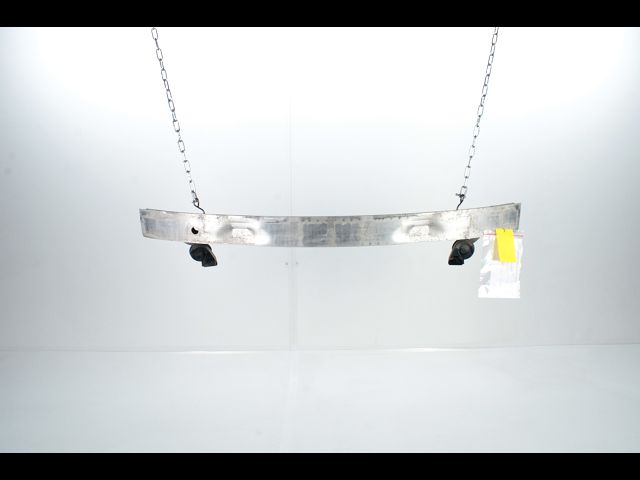 Renfort pare-choc avant